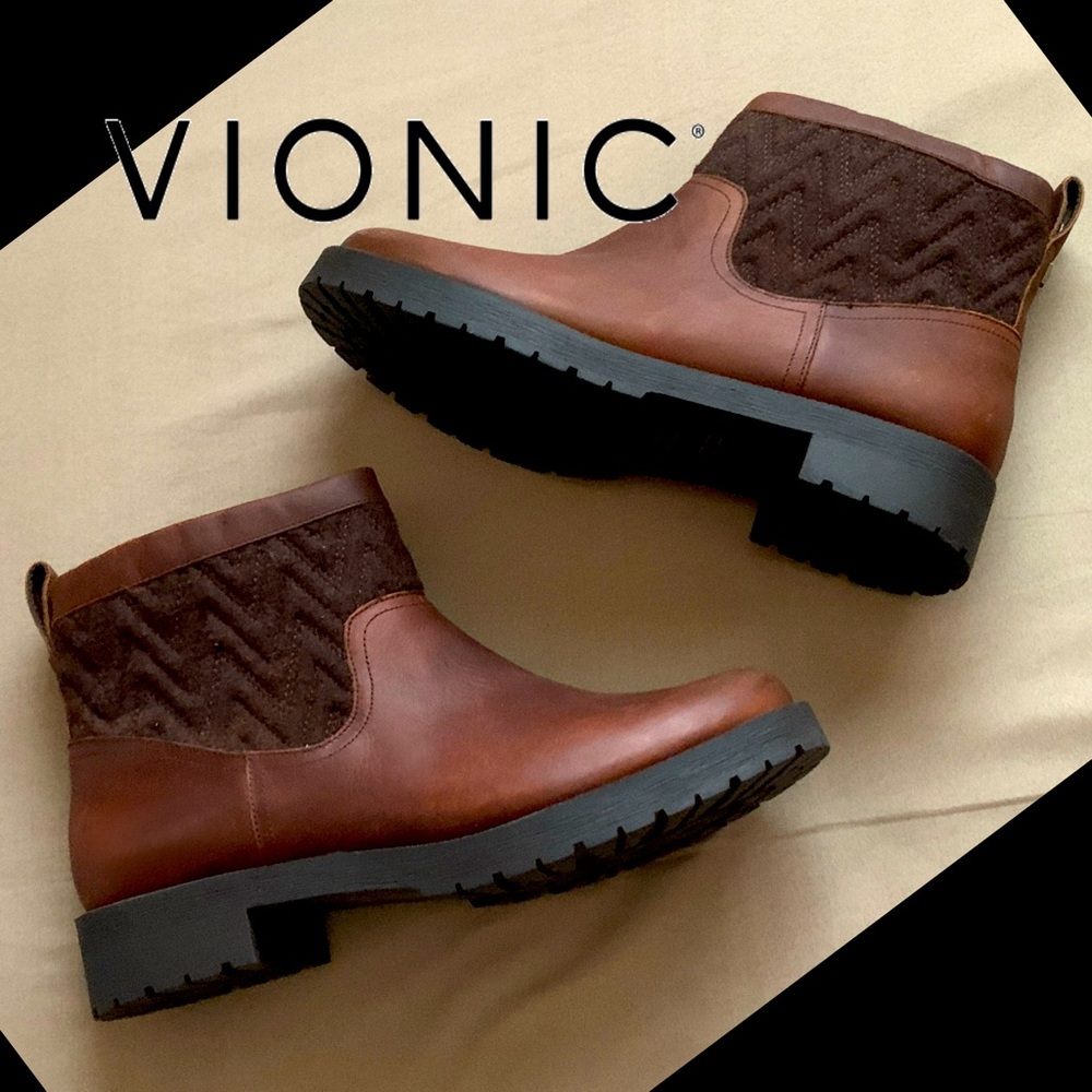 NEW Vionic Maple quilted boot bootie SOLD OUT sz 8